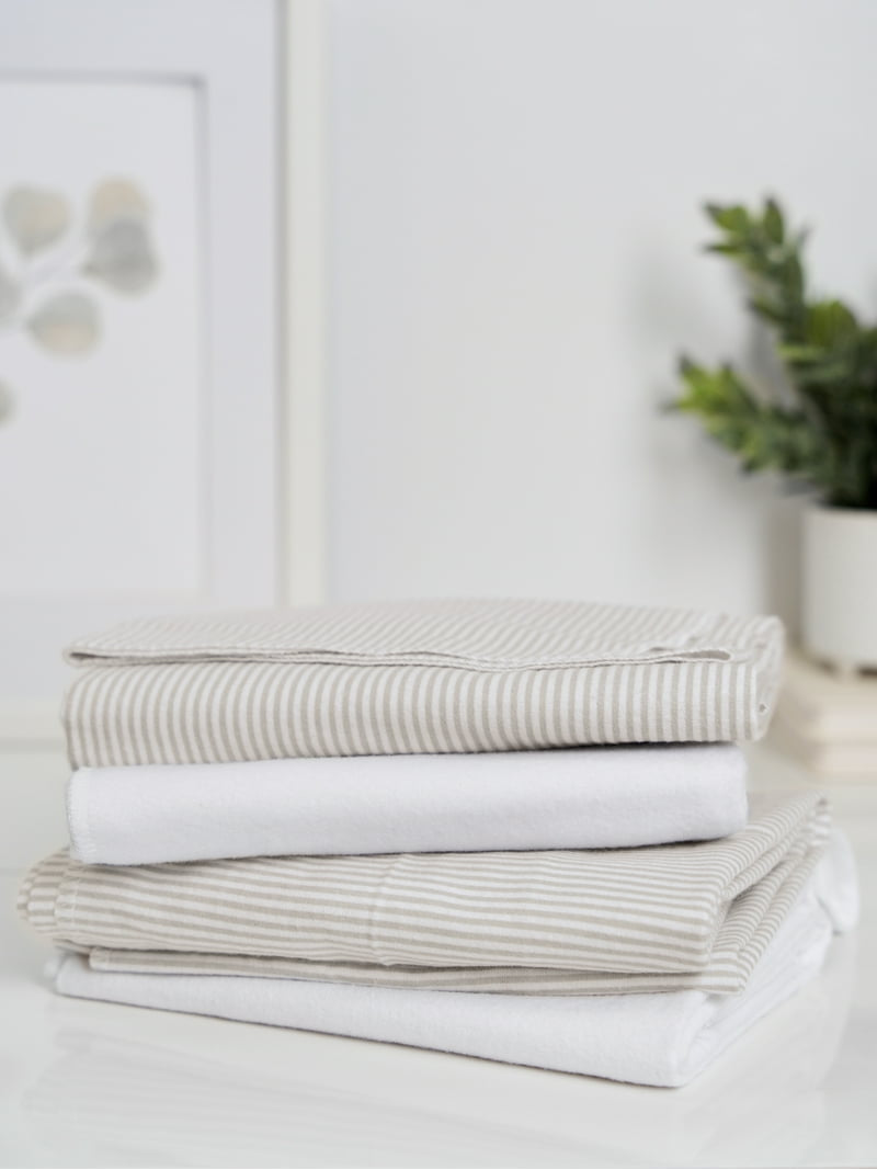 Gerber 4 flannel blankets